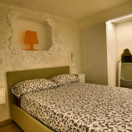 Casetta Silvano - Silvano Cozy Loft - Saragozza דירה בולוניה